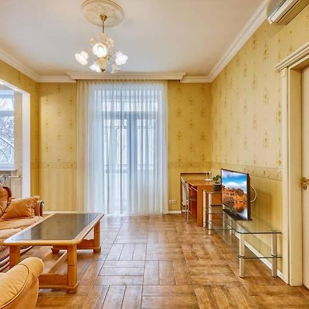 Apartment Near Bessarabsky Square Kiev Extérieur photo