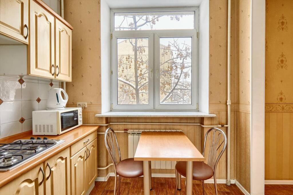 Apartment Near Bessarabsky Square Kiev Extérieur photo