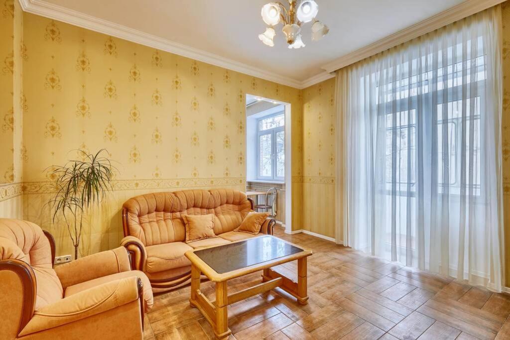 Apartment Near Bessarabsky Square Kiev Extérieur photo