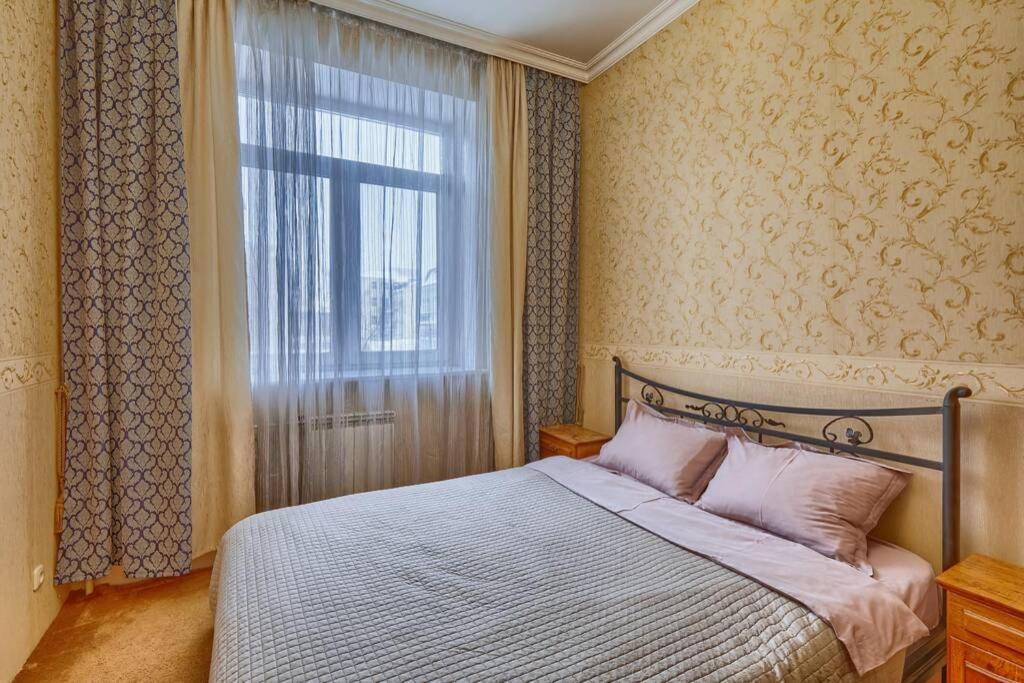Apartment Near Bessarabsky Square Kiev Extérieur photo