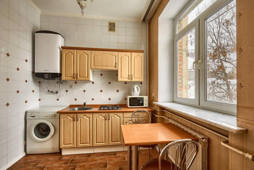 Apartment Near Bessarabsky Square Kiev Extérieur photo