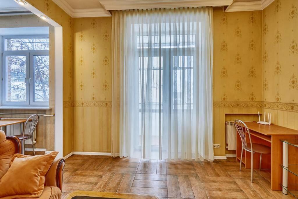 Apartment Near Bessarabsky Square Kiev Extérieur photo